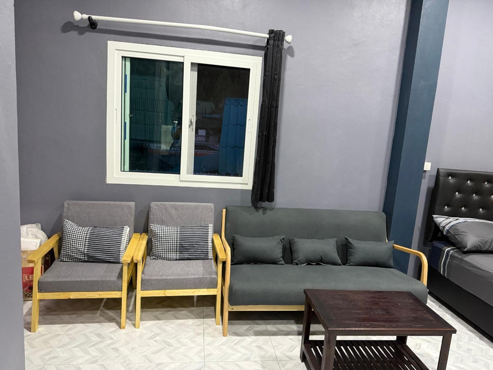 P'Un House Hotel Koh Tao Exterior photo