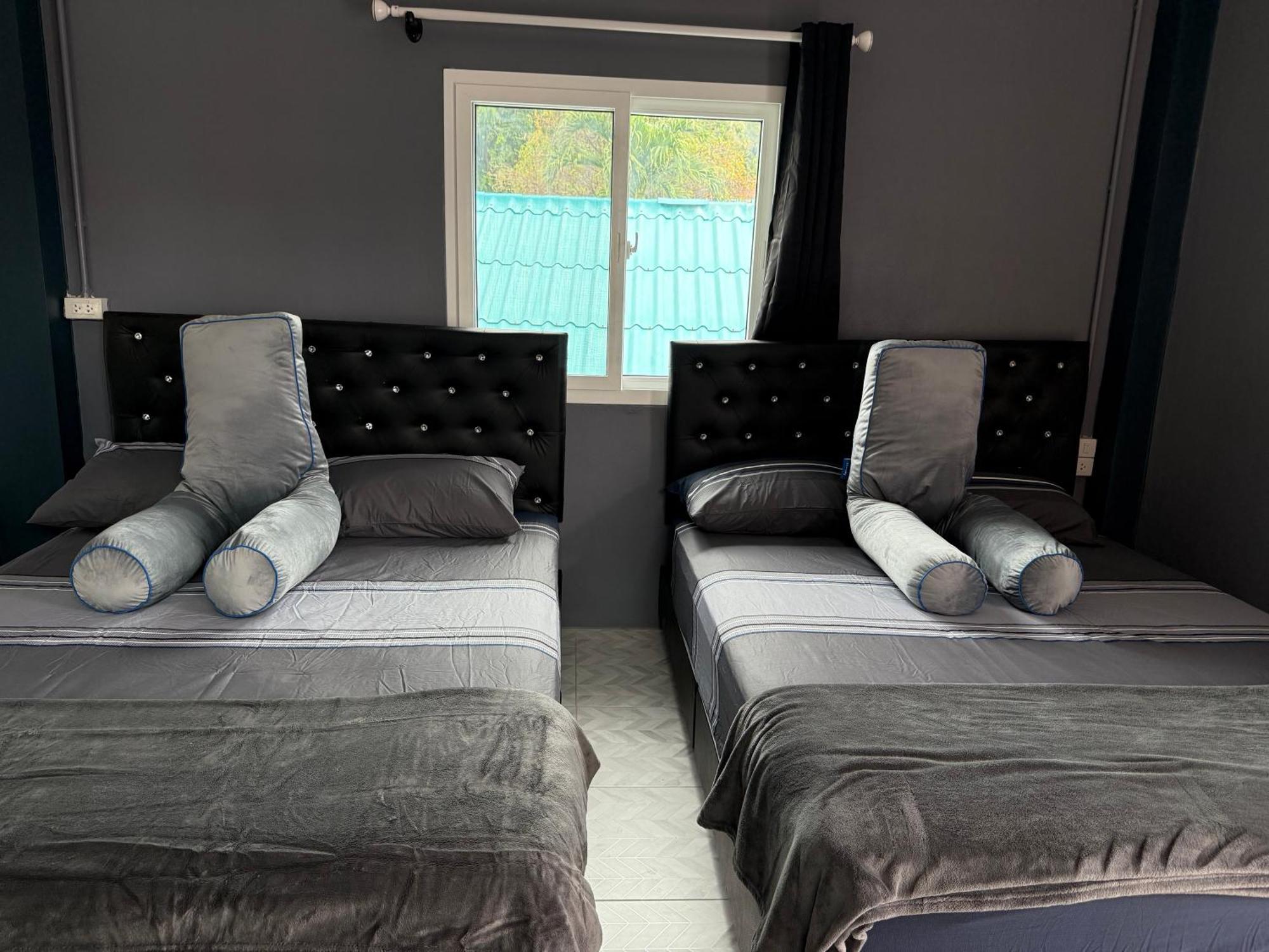 P'Un House Hotel Koh Tao Exterior photo
