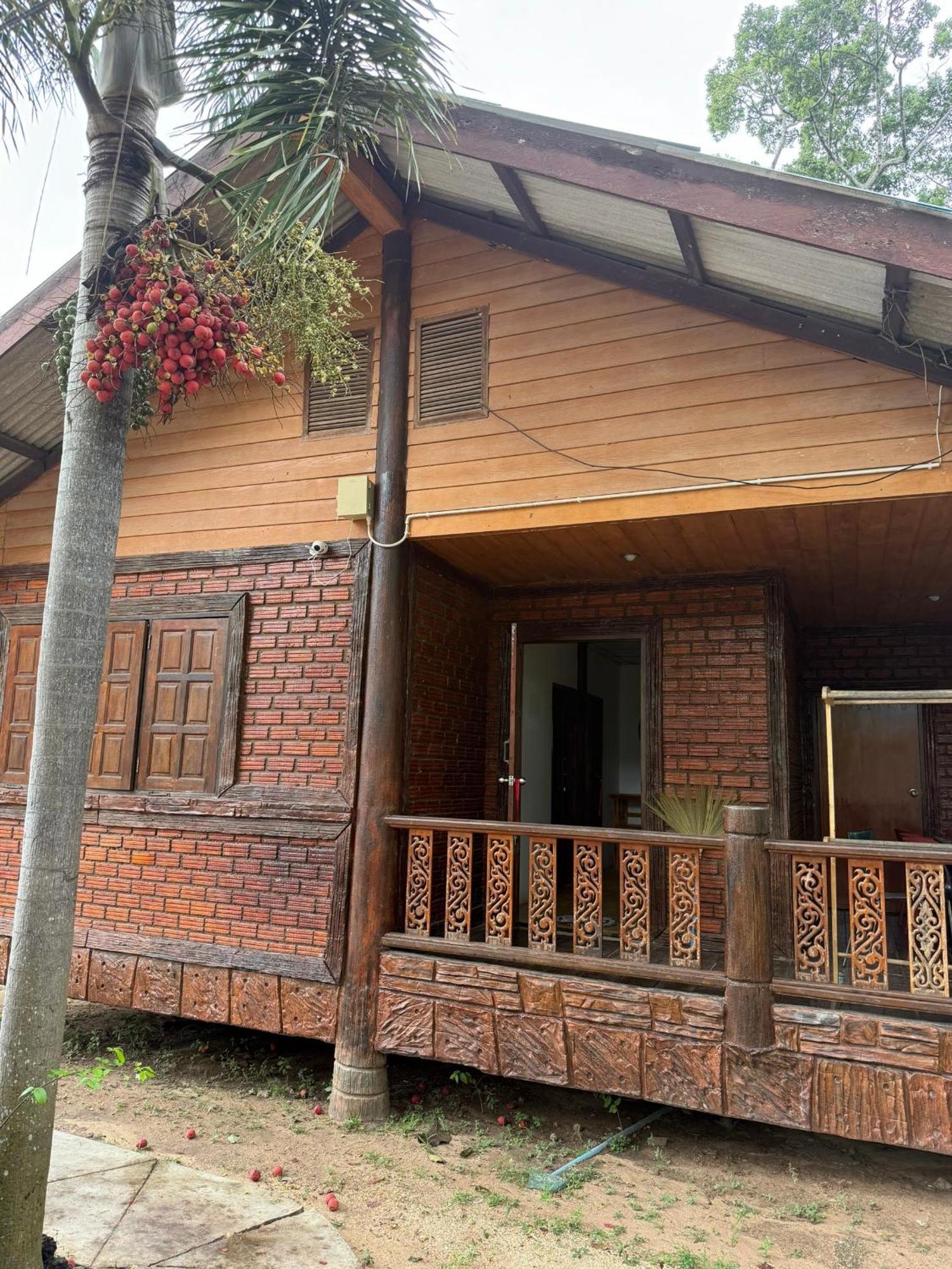 P'Un House Hotel Koh Tao Exterior photo