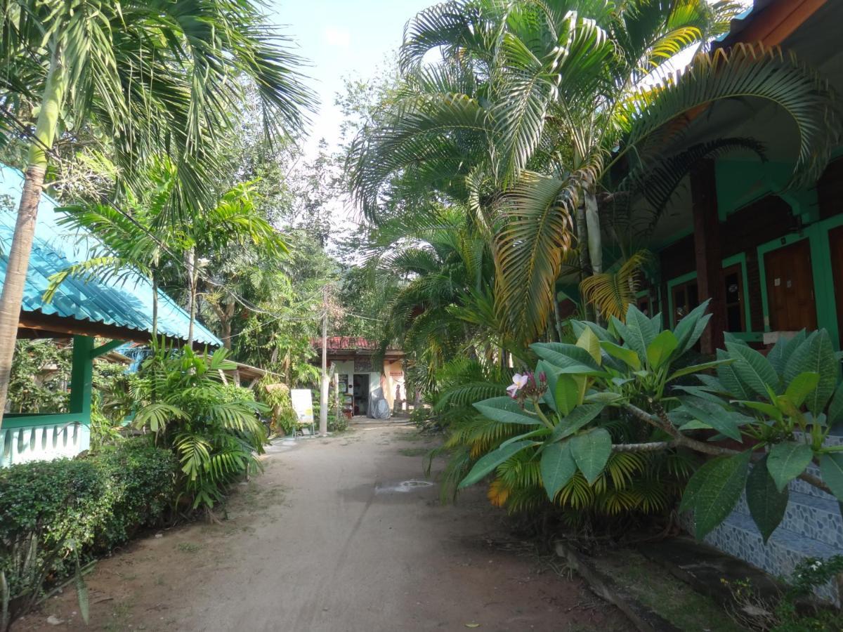 P'Un House Hotel Koh Tao Exterior photo